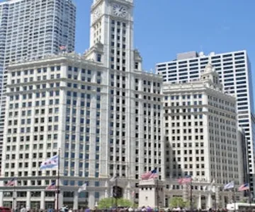 Chicago: Golden Age Guided Tour with Entrance